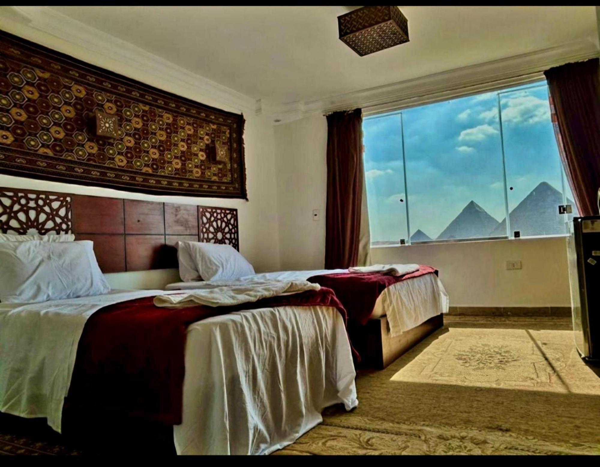 Oscar Pyramids View Otel Nazlet el-Sîsi Oda fotoğraf
